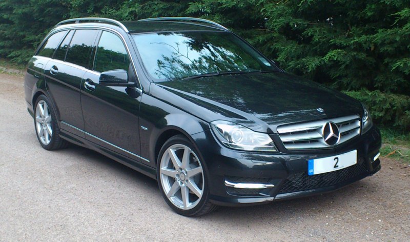 Mercedes black vs metallic black #6